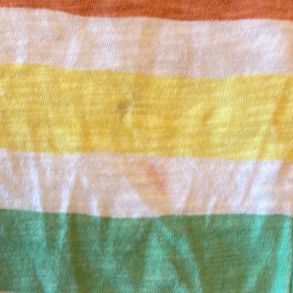 Primary 18-24mo rainbow romper *damaged* - Picture 3 of 7